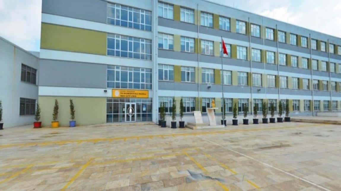 İTO Başakşehir Kız Anadolu İmam Hatip Lisesi Fotoğrafı
